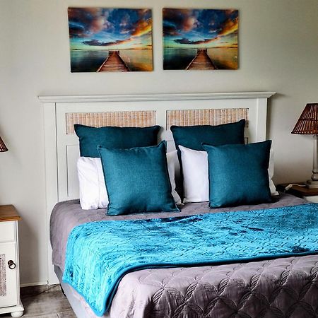 Silverdunes - Seaview Bettyʼs Bay エクステリア 写真
