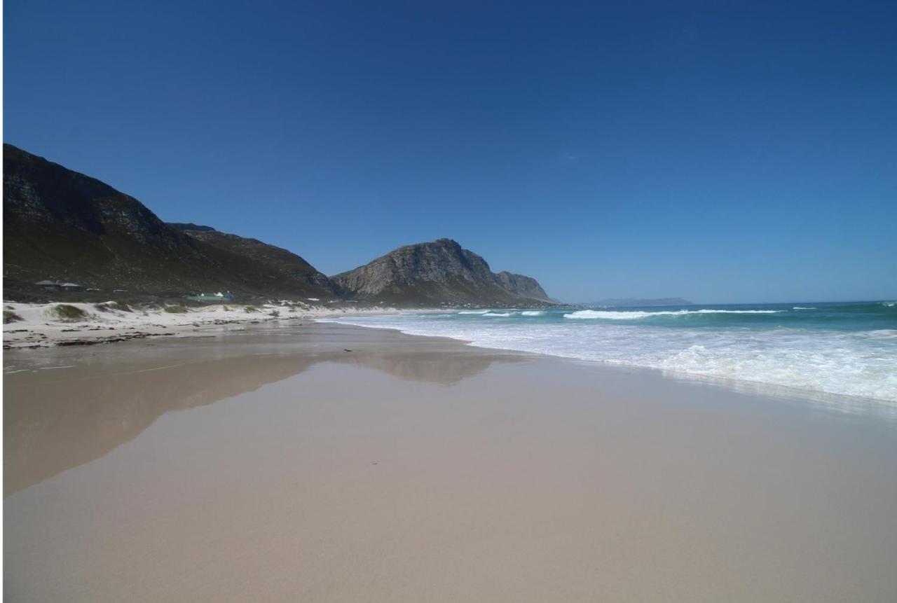 Silverdunes - Seaview Bettyʼs Bay エクステリア 写真