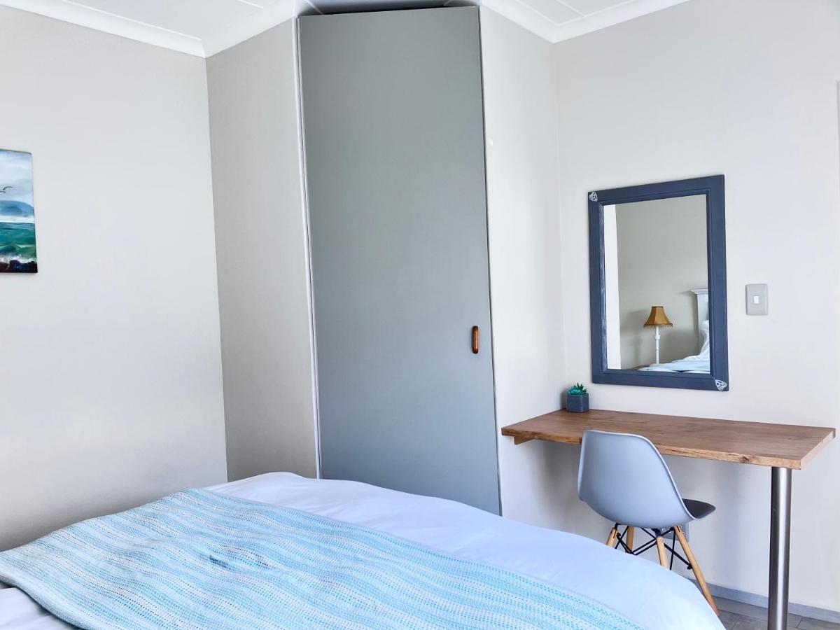 Silverdunes - Seaview Bettyʼs Bay エクステリア 写真